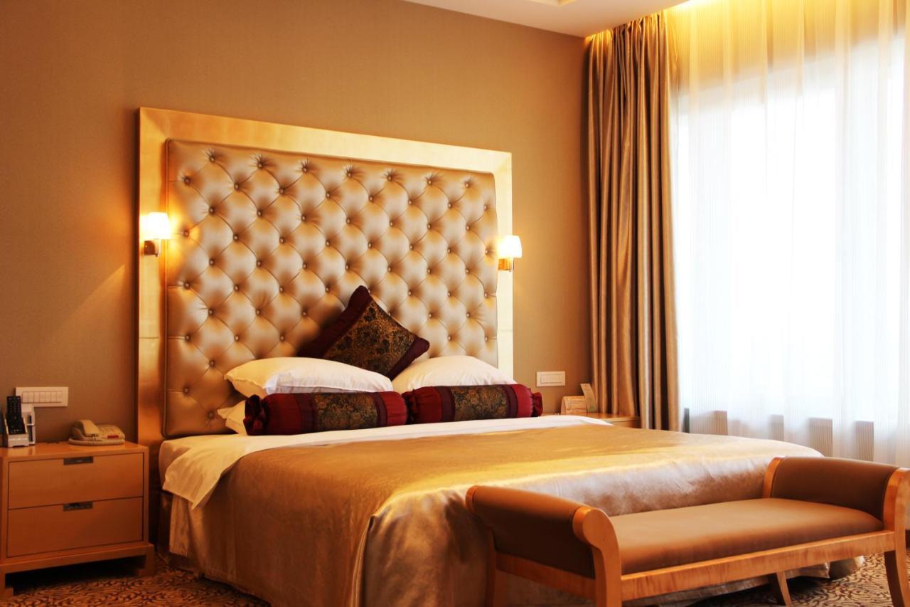 Glarun Jinling Hotel Nankin Extérieur photo