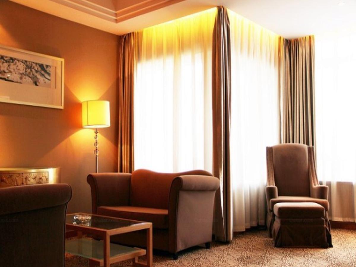 Glarun Jinling Hotel Nankin Extérieur photo