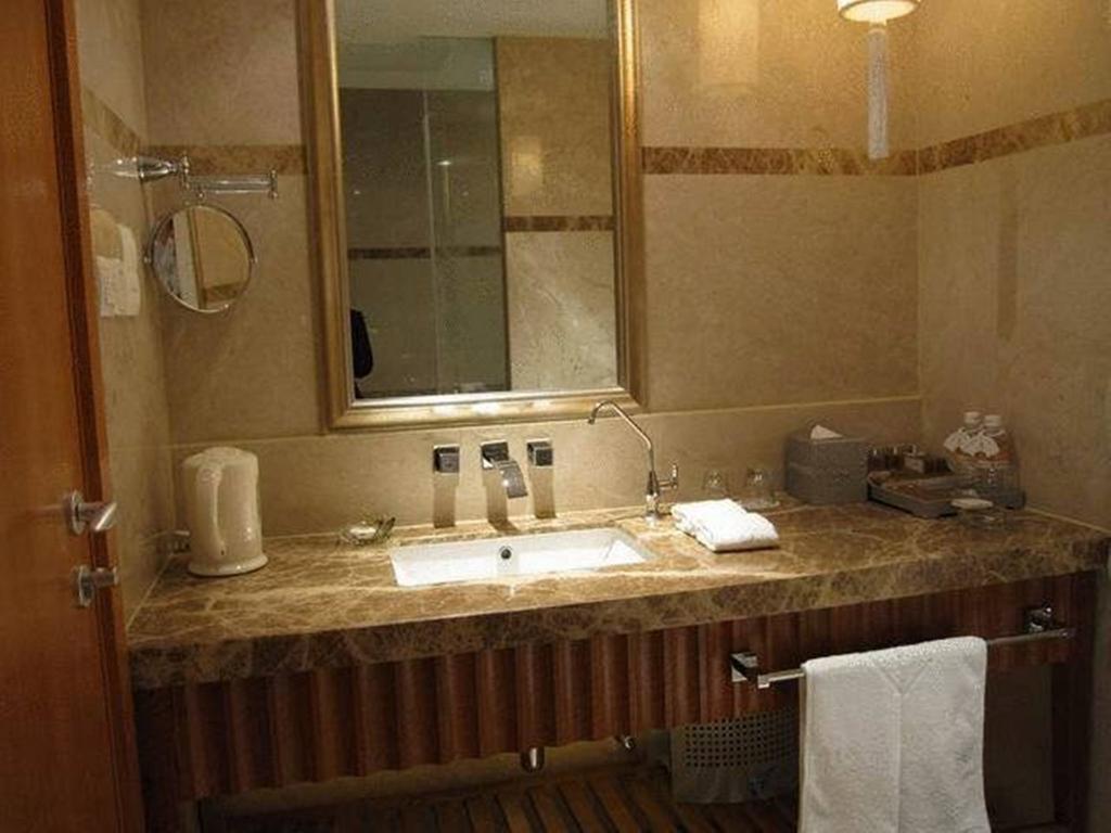 Glarun Jinling Hotel Nankin Extérieur photo